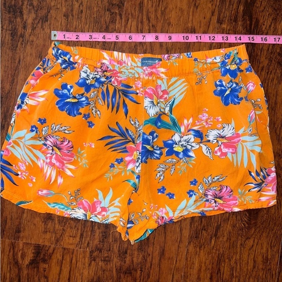 Caribbean Joe Pull-On Floral Print Shorts | Women’s Size 8 | Soft Elastic Shorts - Picture 3 of 6